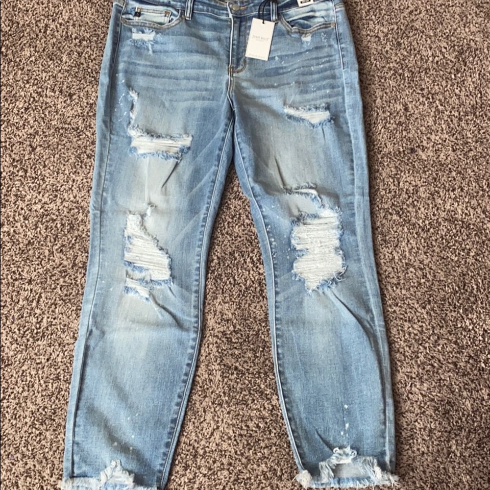 Judy Blue Boyfriend Fit Jeans. NWT